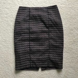 Mossimo Printed Pencil Skirt in Size 8